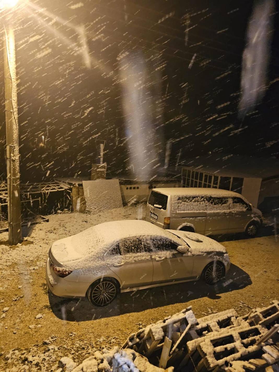 Konya özlediği kışı baharda yaşıyor 13